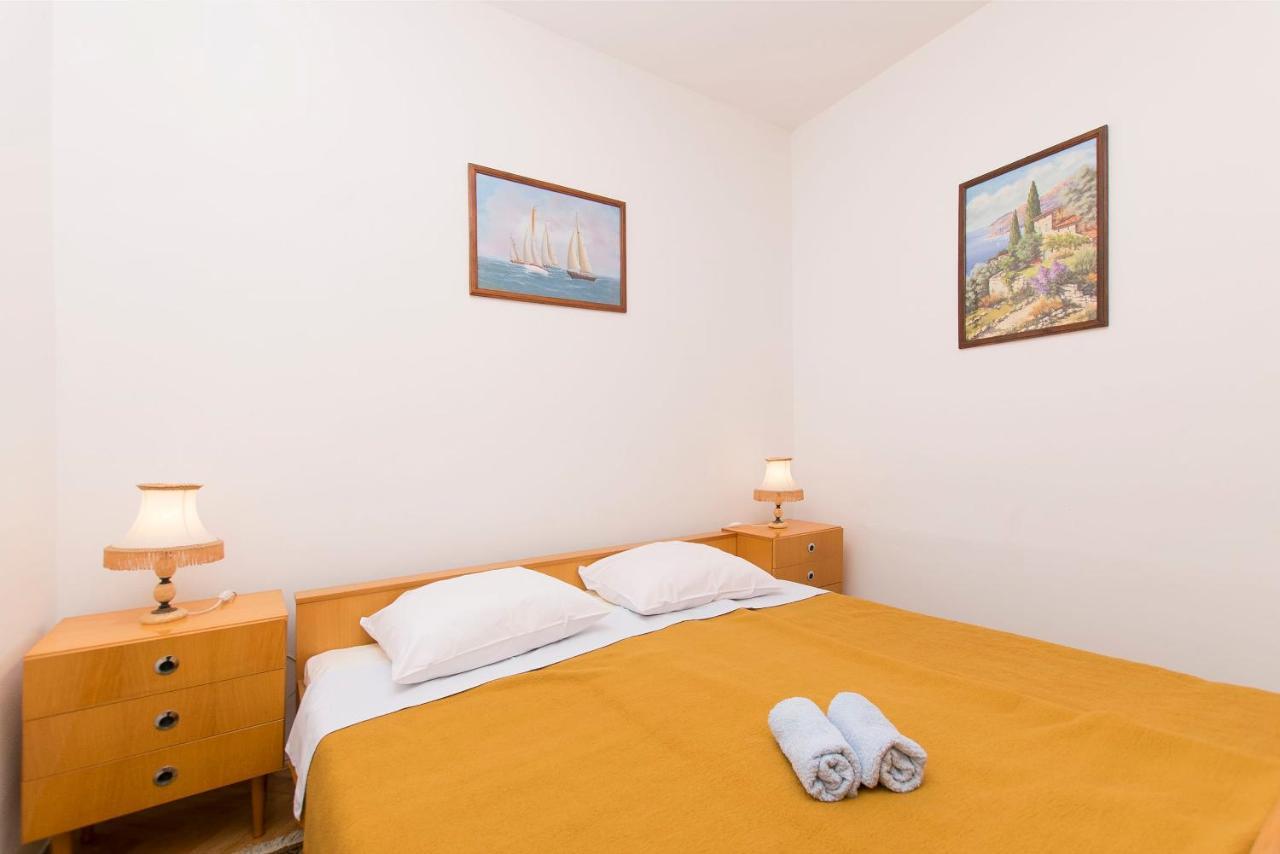Apartments Amalija Vodice Esterno foto